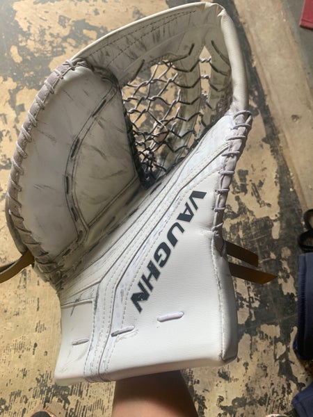 Vaughn V10 Pro Senior Full Right Goalie Glove