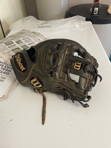 Wilson a2000 glove