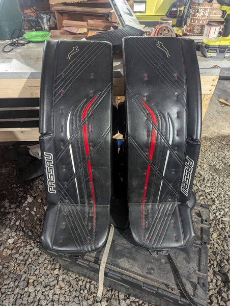 Used 34" Passau Regular Goalie Full Set