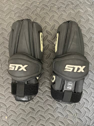 STX Stallion 900 Elbow Pads