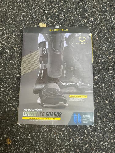 PRO-SRZ™ CATCHER'S LOWER LEG GUARDS - ADULT 15.5-17.5