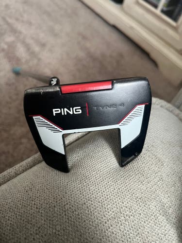 Ping Tyne 4 Putter with custom light blue Iomic grip