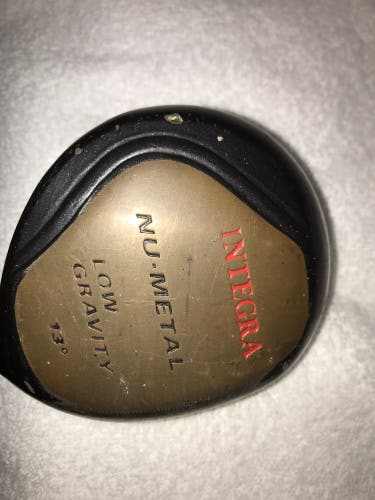 Used Men's Integra Right Handed Regular Flex 3-4 Wood Fairway Wood