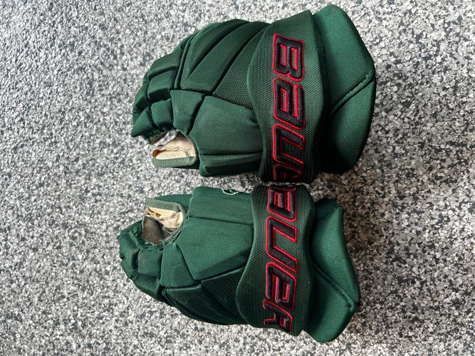 Bauer Vapor Pro Team Hockey Gloves