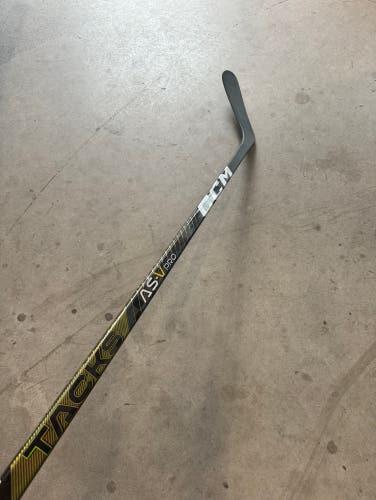 Used Senior CCM Left Hand 85 Flex P29 Pro Stock Super Tacks AS-V Pro Hockey Stick