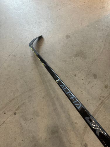 NCAA New Senior Warrior Left Hand Mid Pattern Pro Stock Alpha DX Hockey Stick