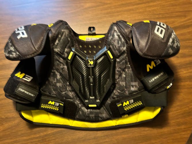 Bauer hockey shoulder pads