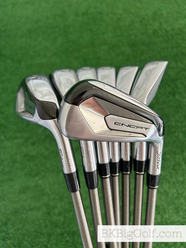 Titleist CNCPT-01 Iron Set 5-48 / SteelFiber i95 Stiff Graphite +3/4”