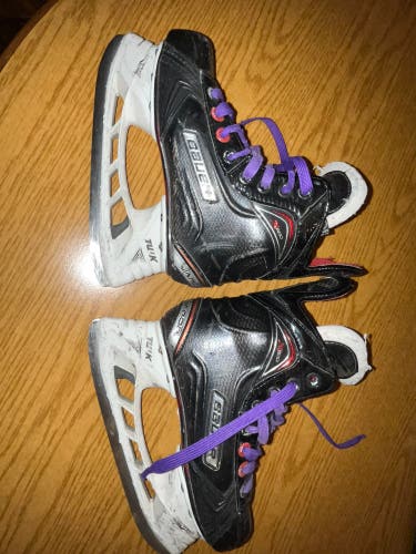 Bauer vapor x600 skates