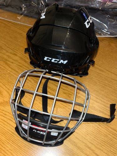 Ccm FL40 helmet