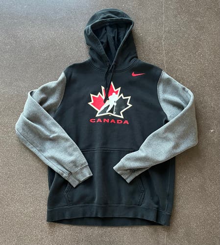 Used Nike Hockey Canada Men’s Size Medium Hoodie (Check Description)
