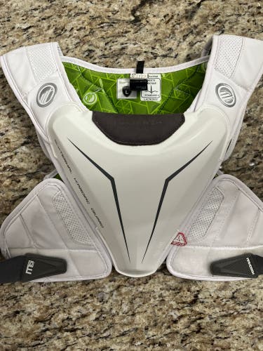Maverick Men’s M5 EKG Chest & Shoulder Pad.