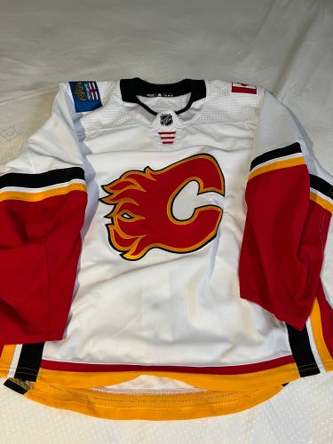 Calgary flames jersey