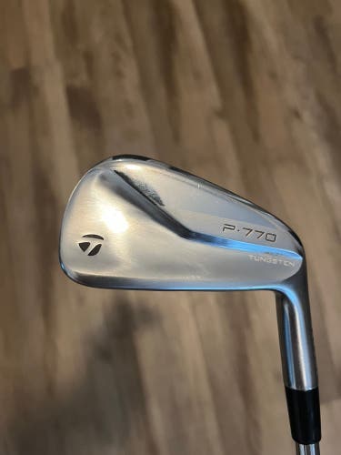 Used Men's 4 iron Right Handed Regular Flex Steel Shaft P770