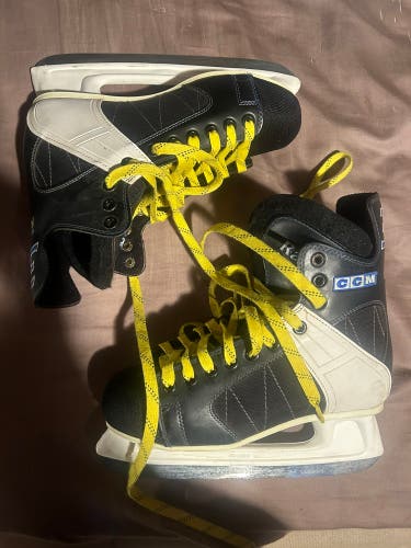 Size 9 Ccm Skates