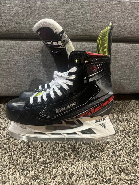 Bauer Vapor X2.9 Hockey Skates- Size 8 Fit 3