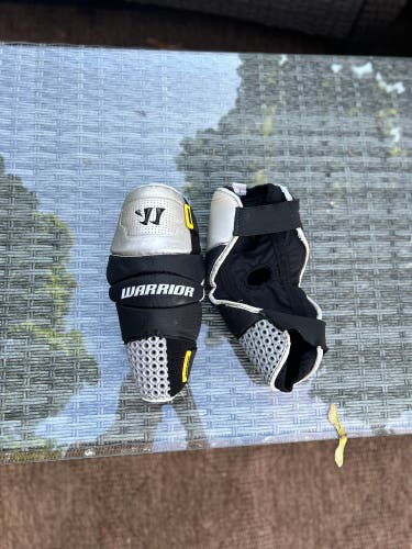 Warrior Lacrosse Elbow Pads