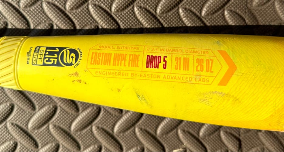 Used Easton Hype Fire Bat (-5) 26 oz 31" HOT!