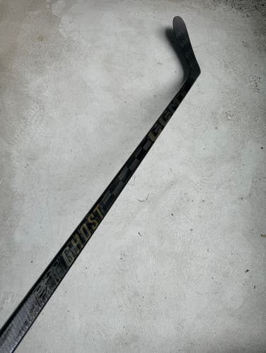 New Senior CCM Left Hand P28 70 Flex Pro Stock FT Ghost Hockey Stick