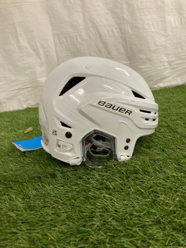 White New Medium Bauer Re-Akt 85 Helmet