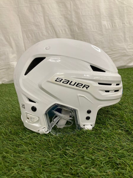 White New Medium Bauer Re-Akt 85 Helmet