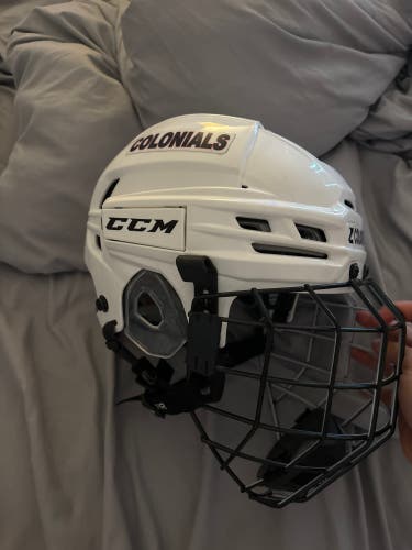 Ccm 910 helmet Small