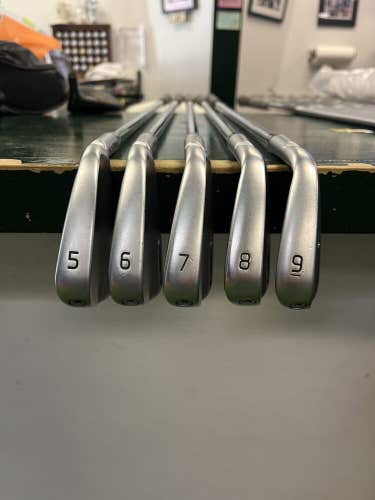 Ping Blueprint T 5-9 Iron Set Dynamic Gold 120 X100 Red Dot