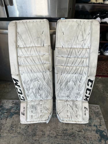 CCM Eflex 4.5 Senior Goalie Leg Pads 33 + 1