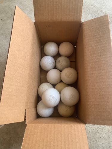 Used Lacrosse Balls 12-Pack