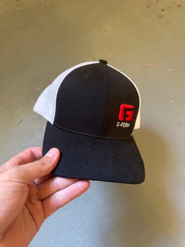 Gform Black New One Size Fits All  Hat