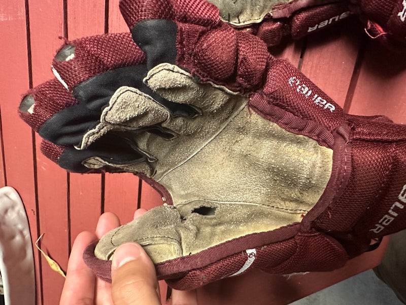 Bauer Hockey Gloves