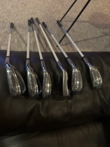 Finesse square Two women’s golf Set