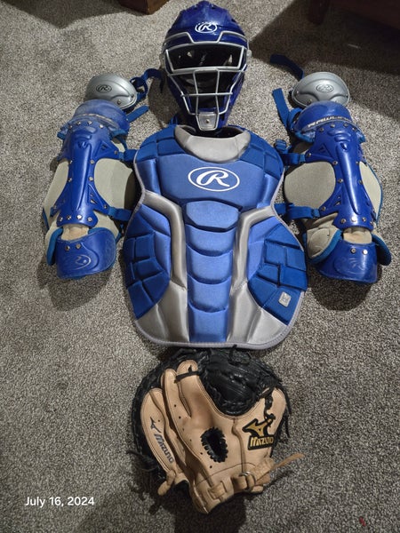 Used Rawlings Renegade 2.0 Catcher's Set