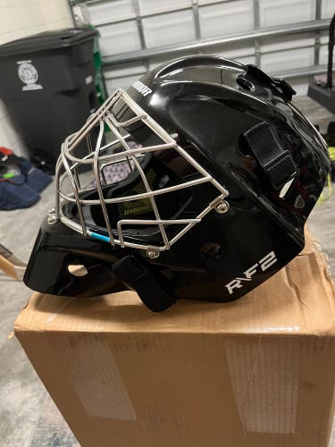 Senior Warrior RF2 E Goalie Mask