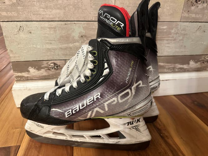 Bauer Hyperlite Skates Size 7 fit 1
