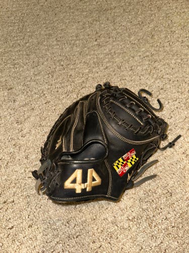 44 Pro 33.5" Catchers Mitt