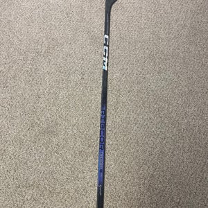 New Intermediate CCM Right Handed P29  RibCor Trigger 8 Pro Hockey Stick
