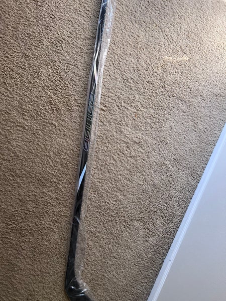 New Senior Bauer Left Hand Hockey Stick Toe Pattern Pro Stock