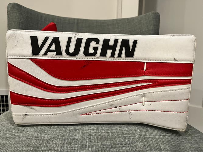 Vaughn Ventus SLR Junior Goalie Blocker