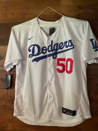 Mookie Betts #50, Los Angeles Dodgers Replica White New Size 52 Nike Jersey