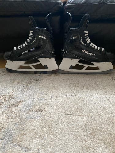 Used Great Condition Bauer Supreme mach Sr Size 8 Fit 2 With New Fly Holders + Fly Ti Blades