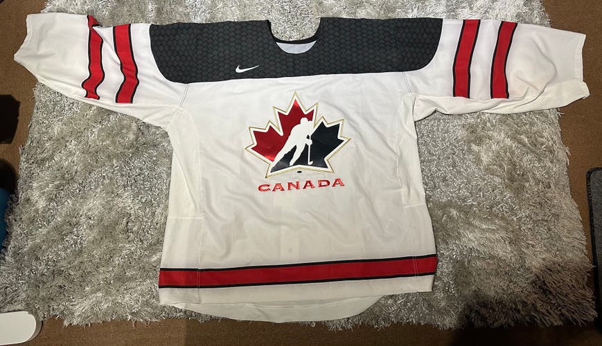 Nike Team Canada Goalie Cut Jersey