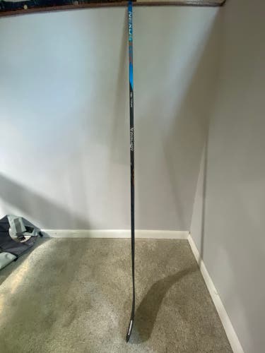 Senior Left Hand P92 Nexus Sync Hockey Stick