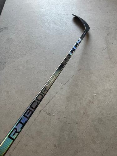 Used Senior CCM Right Handed P29 80 Flex Pro Stock RibCor Trigger 8 Pro Hockey Stick