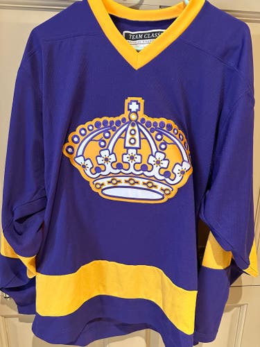 LA Kings Purple/Gold Crown Used Small Men's CCM Jersey