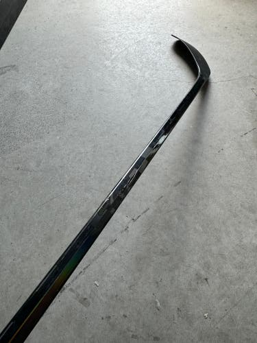 RARE CUSTOM BLACK Used Senior Bauer Right Handed P92M 77 Flex Pro Stock Nexus Sync Hockey Stick