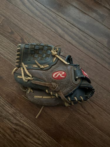 Used  Outfield 11" Player Preferred Baseball Glove