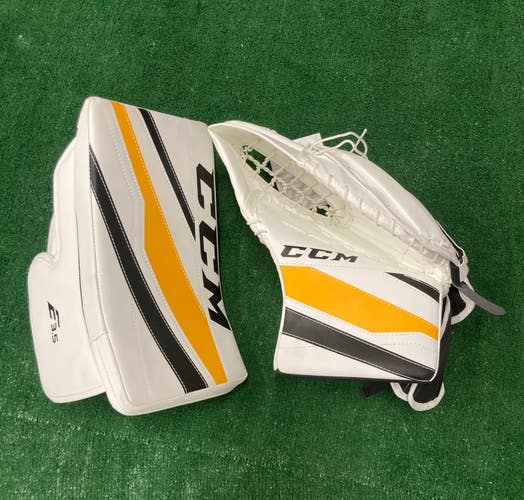 Yellow New Senior CCM Extreme Flex III E3.5 Goalie Gloves & Blockers Regular
