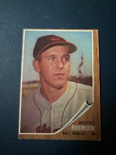 Brooks Robinson baseball card topps 45