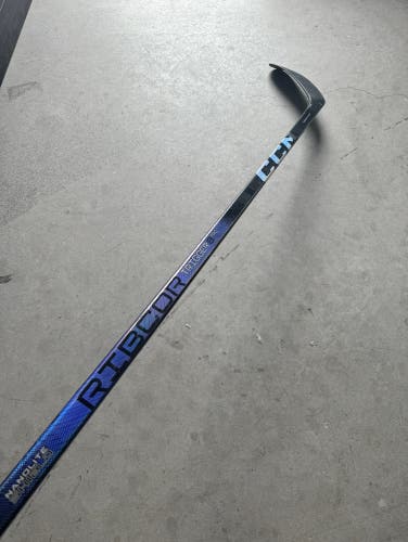 Used Senior CCM Right Handed P28 95 Flex Pro Stock RibCor Trigger 8 Pro Hockey Stick